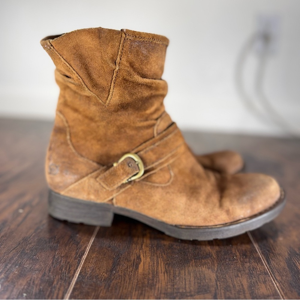 Born Brown Suede Ankle Boots Buckle Zip | Women’s Size 8M‎